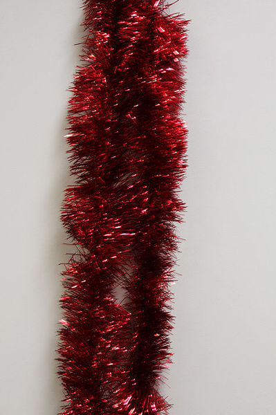 bulk lot x 12 red christmas xmas tinsel 2 4m long bulk lot x 12 red christmas xmas tinsel 2 4m long