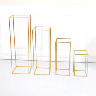Set of 4 - Gold Iron Flower Centerpiece Stand 
