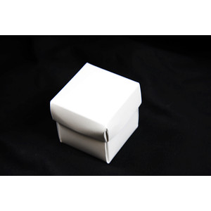 100 x White 5x5cm 2pc Wedding Bomboniere Boxes Favour Favor Party Gift Decoration