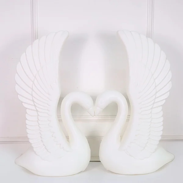 2 x White Decorative Swan 85cm Wedding Party Display Aisle Stand Decor 