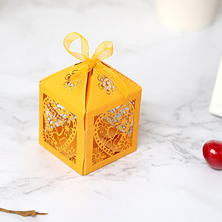 100 x Gold Love Heart Laser Cut Wedding Favour Boxes Bomboniere Candy Bags