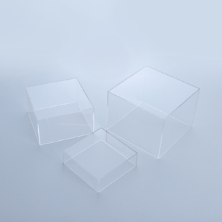 Set of 3 Clear Square Cube Acrylic Table Riser H15cm/10cm/5cm