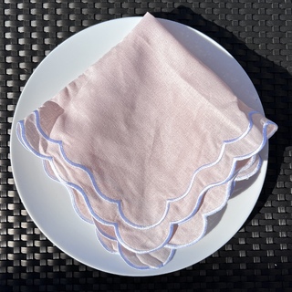 10 x Cotton Linen Scalloped Napkin Blush