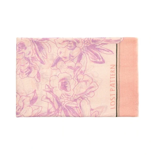 Thin Worsted Wool Shawl with Rhododendron Lapponicum